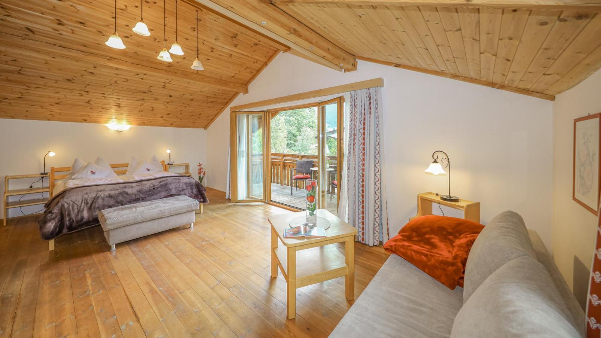 Gartenhotel Rosenhof Bei Kitzbuehel Оберндорф  Номер фото